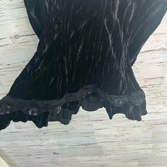 La Vie En Rose Black Lace Bra Top - Picture 6 of 10